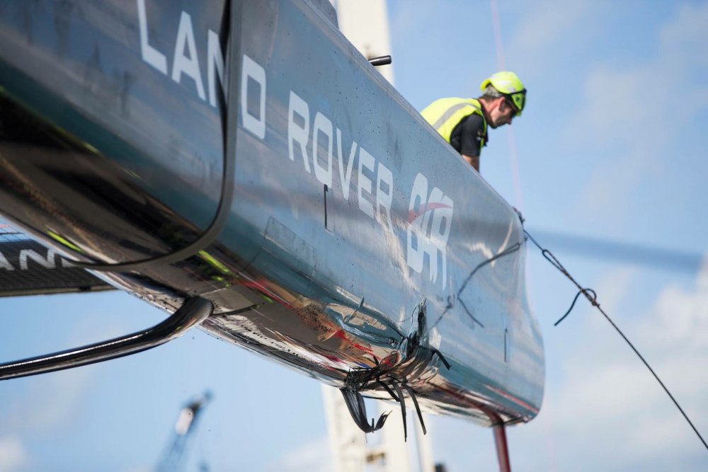 Bar hull damage from day one 5-27-17.JPG