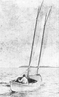 Ralph Munroe Egret 28 ft double-ended sharpie lifeboat Florida around 1889 stern view sailing.jpg