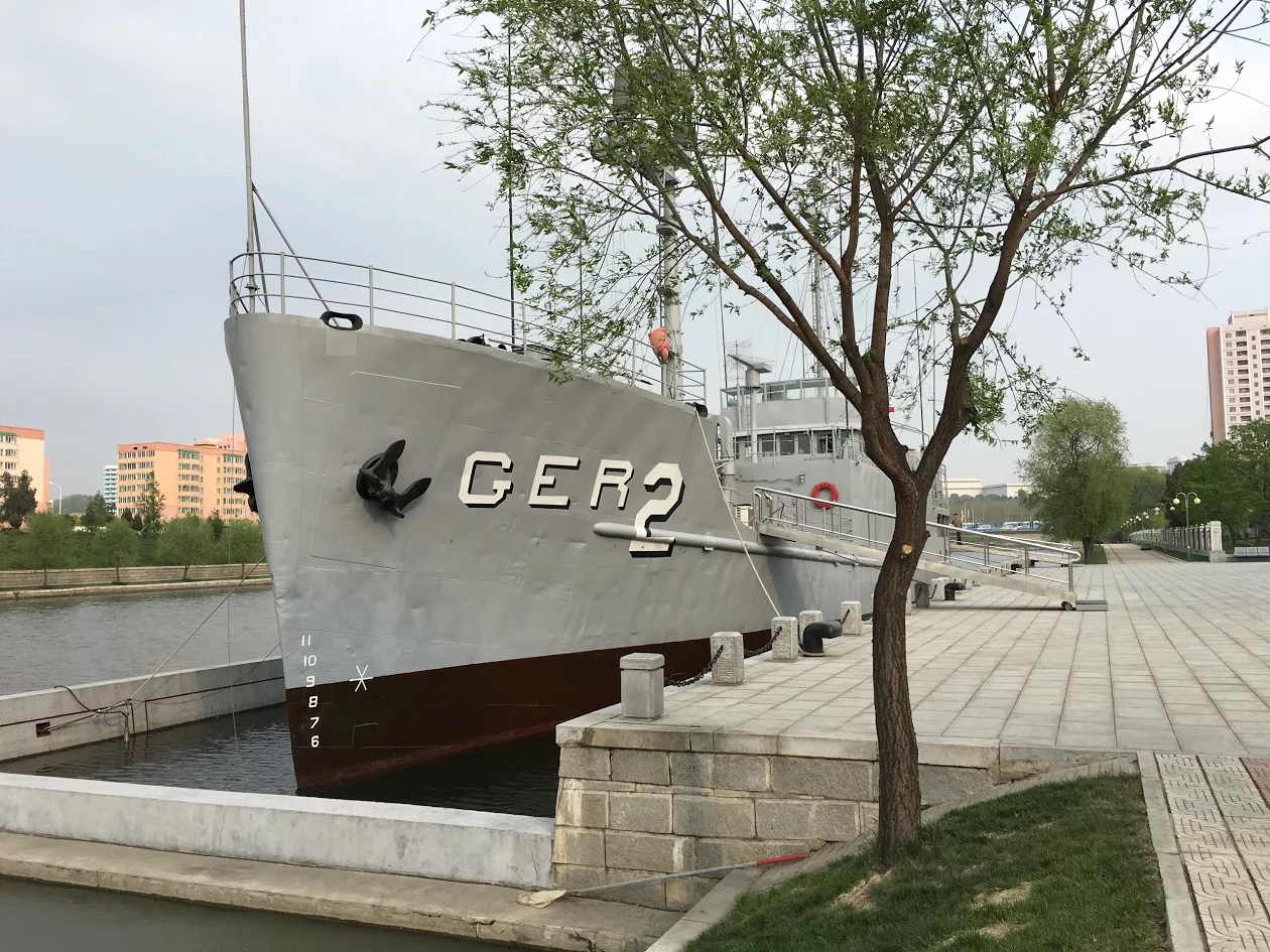 USS Pueblo fenced in Taedong River Pyongyang North Korea 2.jpg