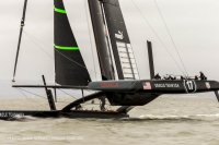 AC 72 oracle test-broke stb board photo by Guilain Grenier.jpg