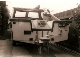 Pivotal drive with Emergency brake reverse bucket.