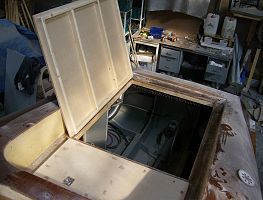 Progress 30ft mahogany sportcruiser