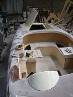 VanderWood: Construction of 31 ft Mahogany Sportcruiser